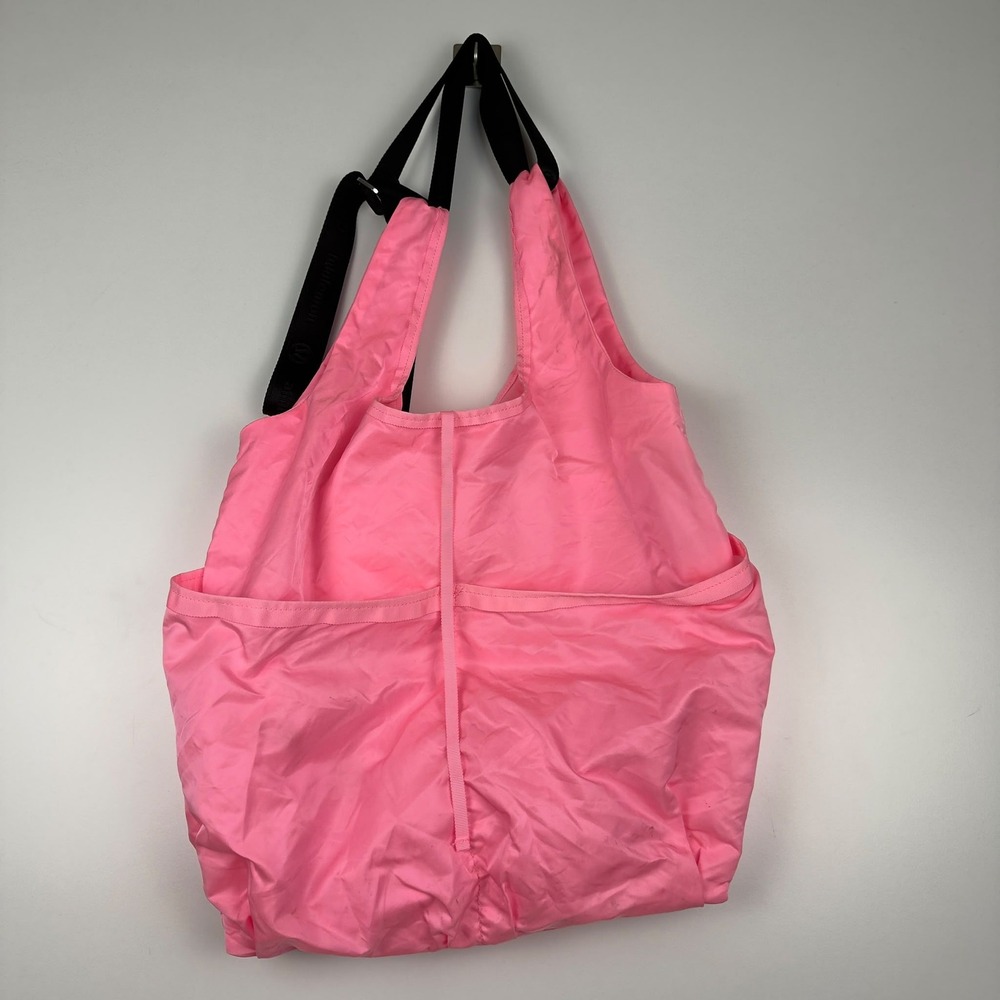 RARE Lululemon Athletica Yoga Gym Tote Bag OS Pink Adjustable Logo Strap